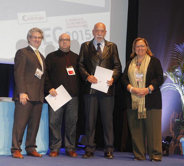 Recibió el premio el cardiólogo de Don Benito-Villanueva Daniel Fernández-Bergés --segundo por la derecha--