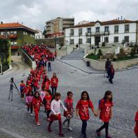 Unos 700 escolares portugueses y españoles participaron en la V Caminata Cardiosaludable elpasado 25 de mayo en Penamacor